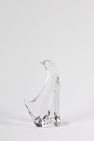 Glass sculpture depicting a dove, 20th century