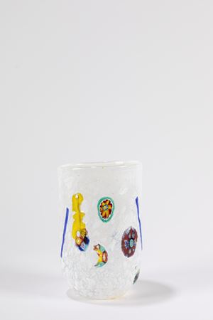 Piccolo vaso in vetro con inserti colorati, secolo XX