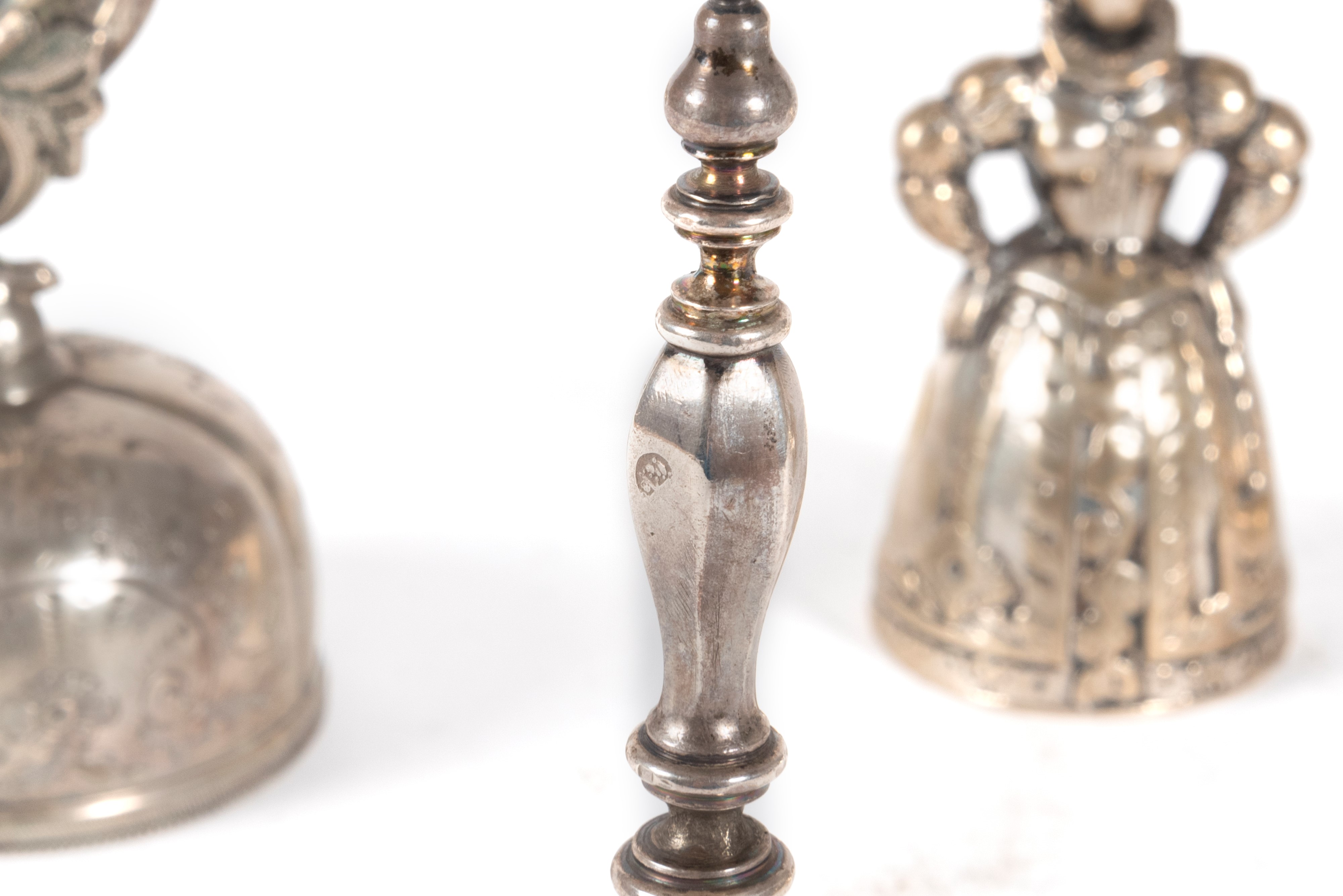Lotto Composto da Sei Campanelli in Argento, Secoli XIX-XX