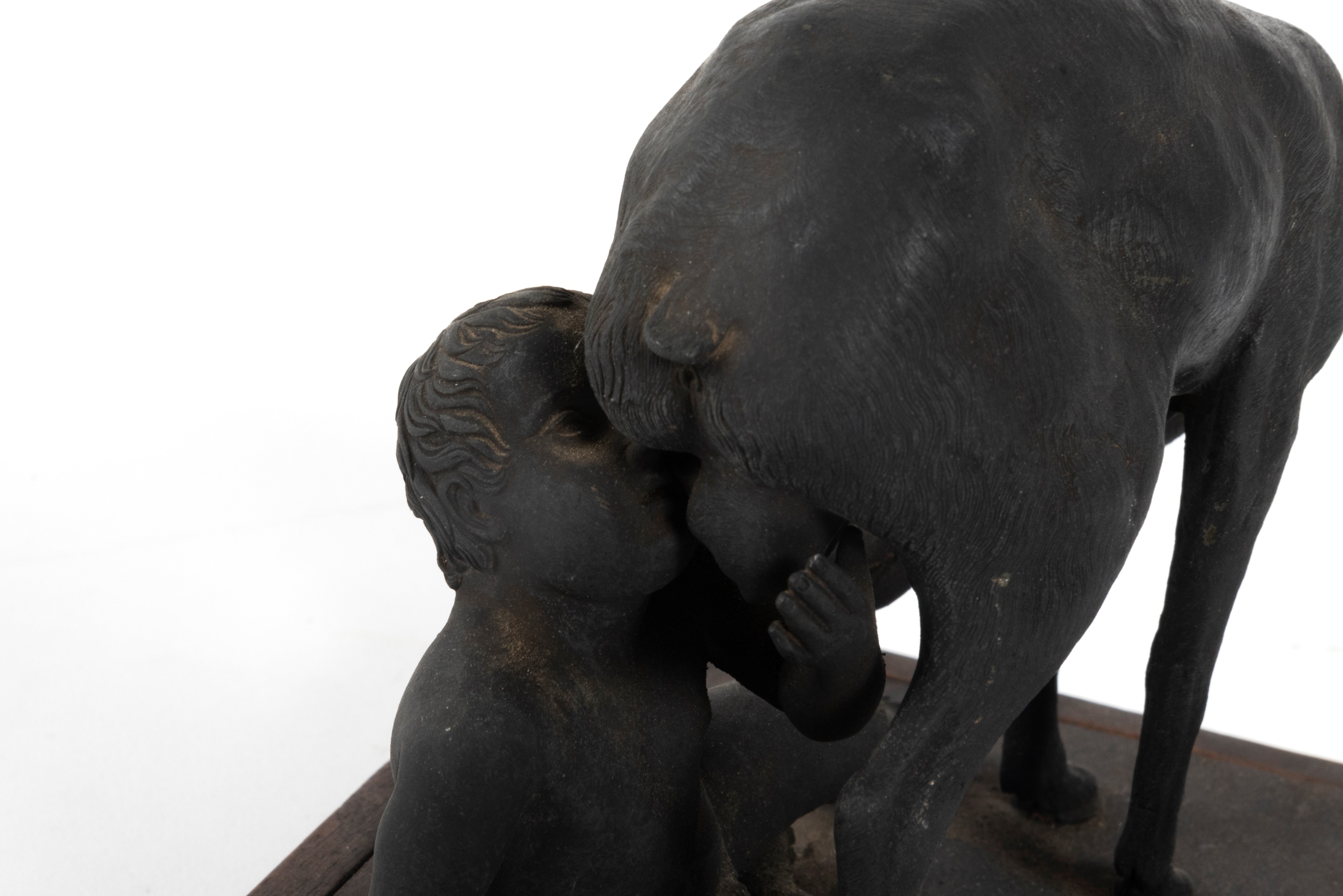 Scultura in Bronzo Raffigurante Cerbiatta che Allatta un Bambino, Secolo XX
