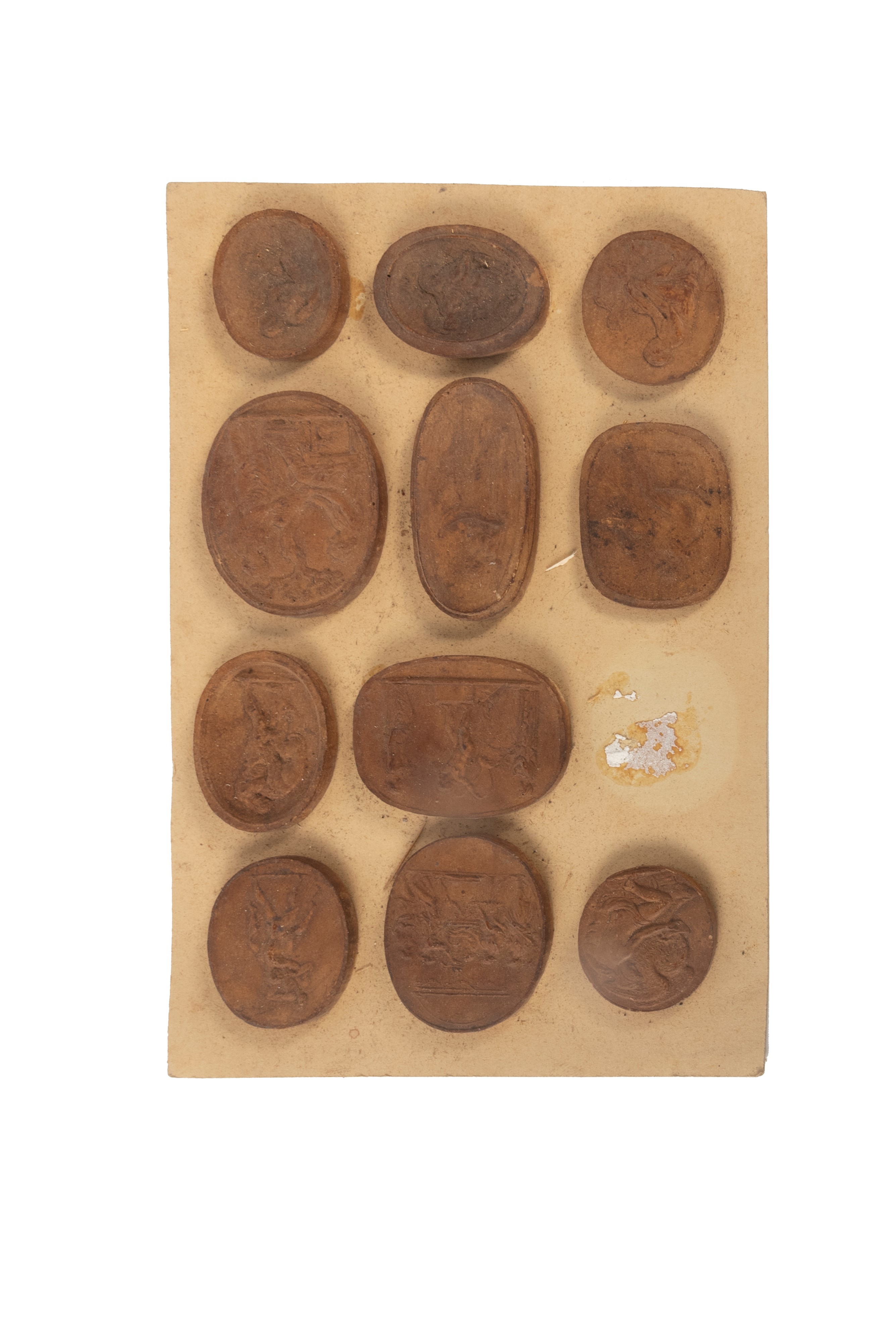 Lotto Composto da 193 Calchi in Gesso da Antichi Cammei