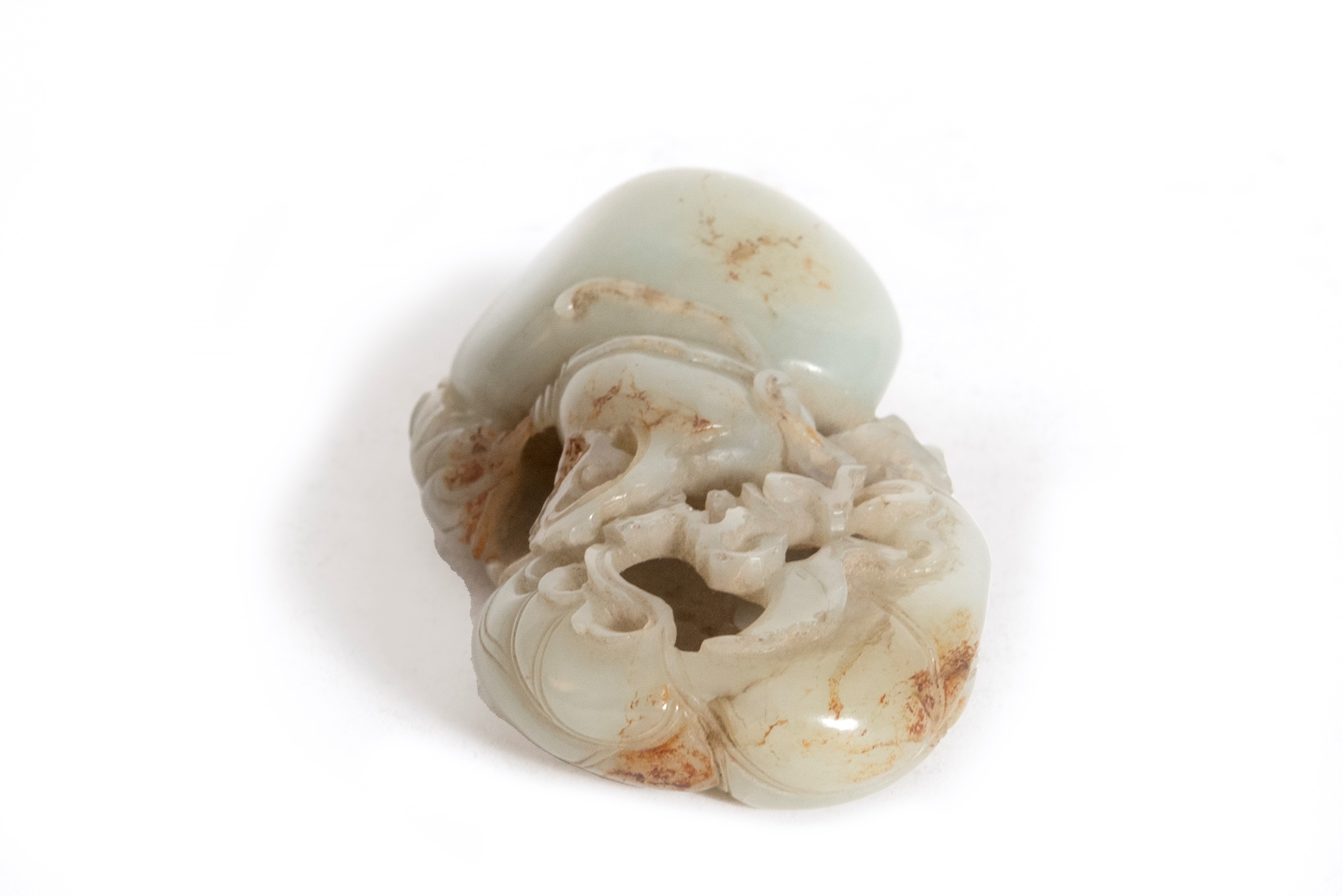 Scultura in Giada Celadon Raffigurante Doppia Zucca, Foglie e Racemi, Cina, Dinastia Qing, Secolo...