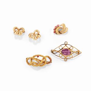 Five 18k yellow gold, color stone and micropearl brooches