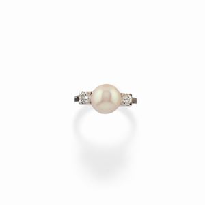  - Anello con perla