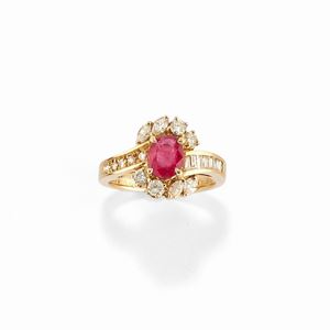  - Anello con rubino