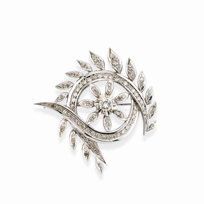 Spilla in oro bianco 18k con diamante taglio brillante e decorazione in diamanti huit-huit