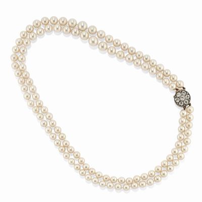 Collana di perle coltivate in argento e oro giallo 18k