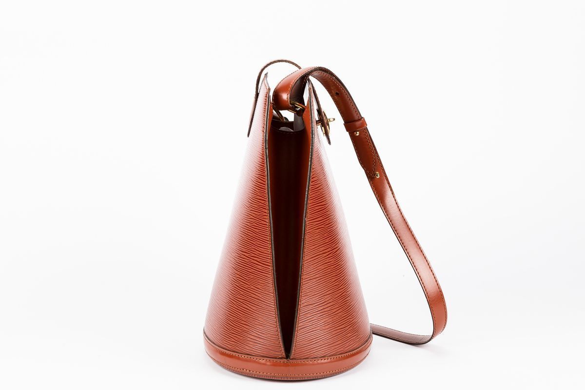 Louis Vuitton - Borsa Cluny