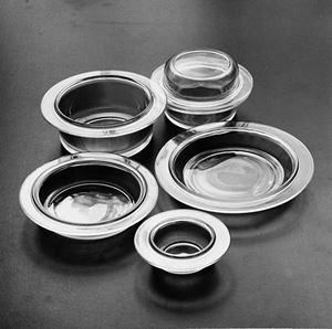 Serie di casseruole iin vetro termico per Heller Designs, New York