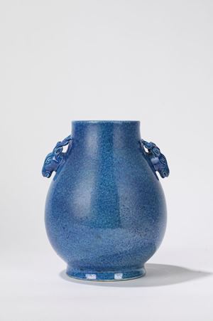 Vaso in porcellana a invetriatura Robin's Egg. Cina, fine dinastia Qing/ Periodo della Repubblica