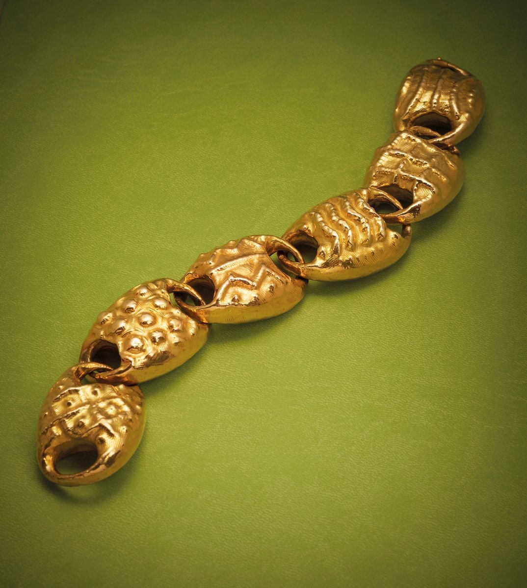 Cannilla per Masenza-roma - Bracciale in oro giallo 18k con decori stilizzati