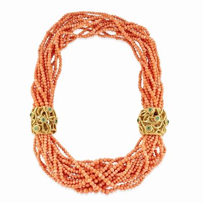 Collana in oro giallo 18k e corallo con inserti in smeraldo