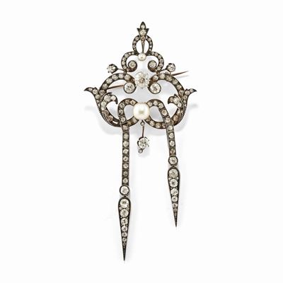 Spilla del XIX secolo, in argento e oro giallo 18k decorata con diamanti e perle