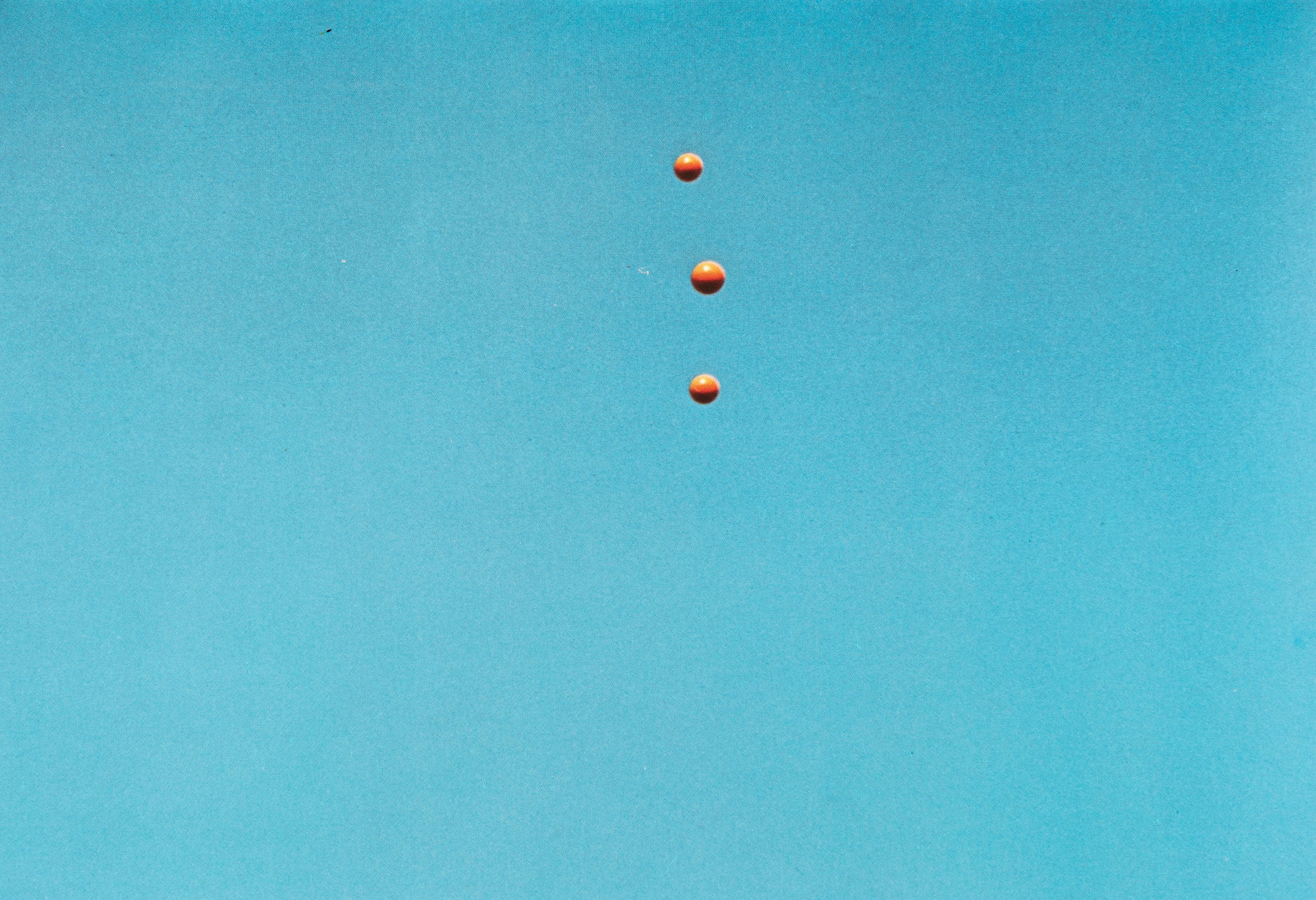 John Baldessari - Throwing Three Balls in the Air to Get a Straight Line, 12 stampe offset su car...