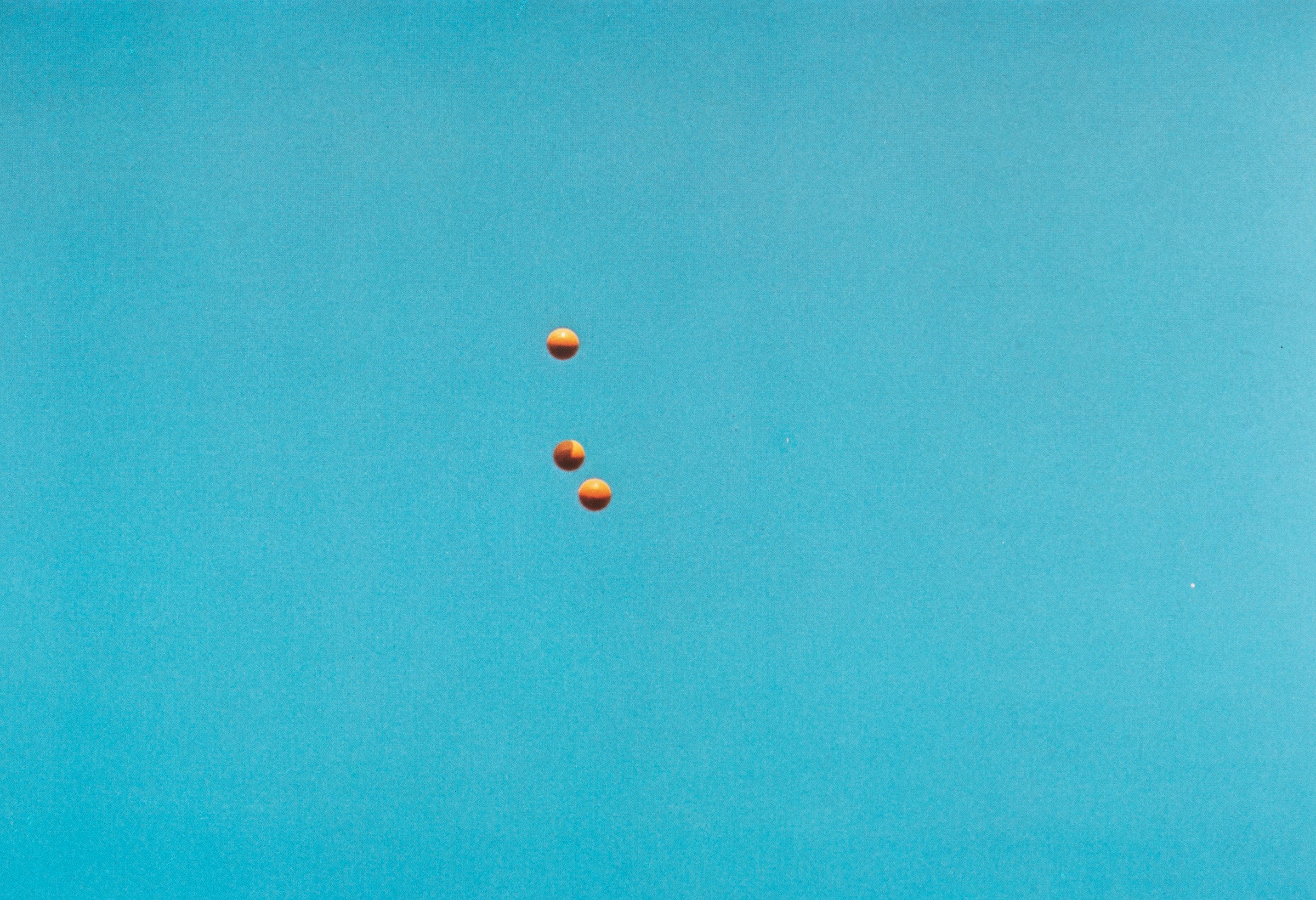 John Baldessari - Throwing Three Balls in the Air to Get a Straight Line, 12 stampe offset su car...