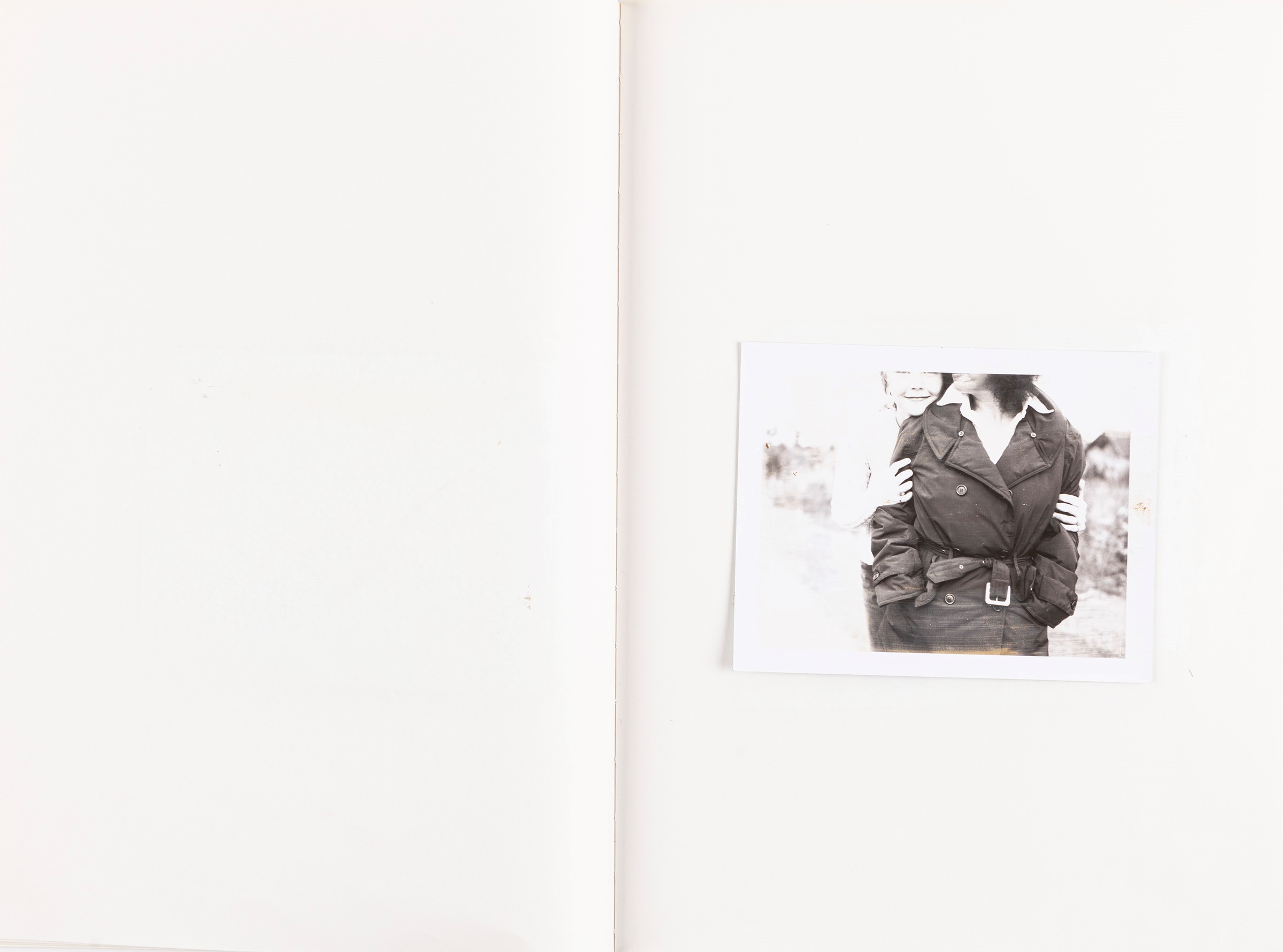 Robert Frank - 'Aspesi' - 30 polaroid montate in quaderno - 1995