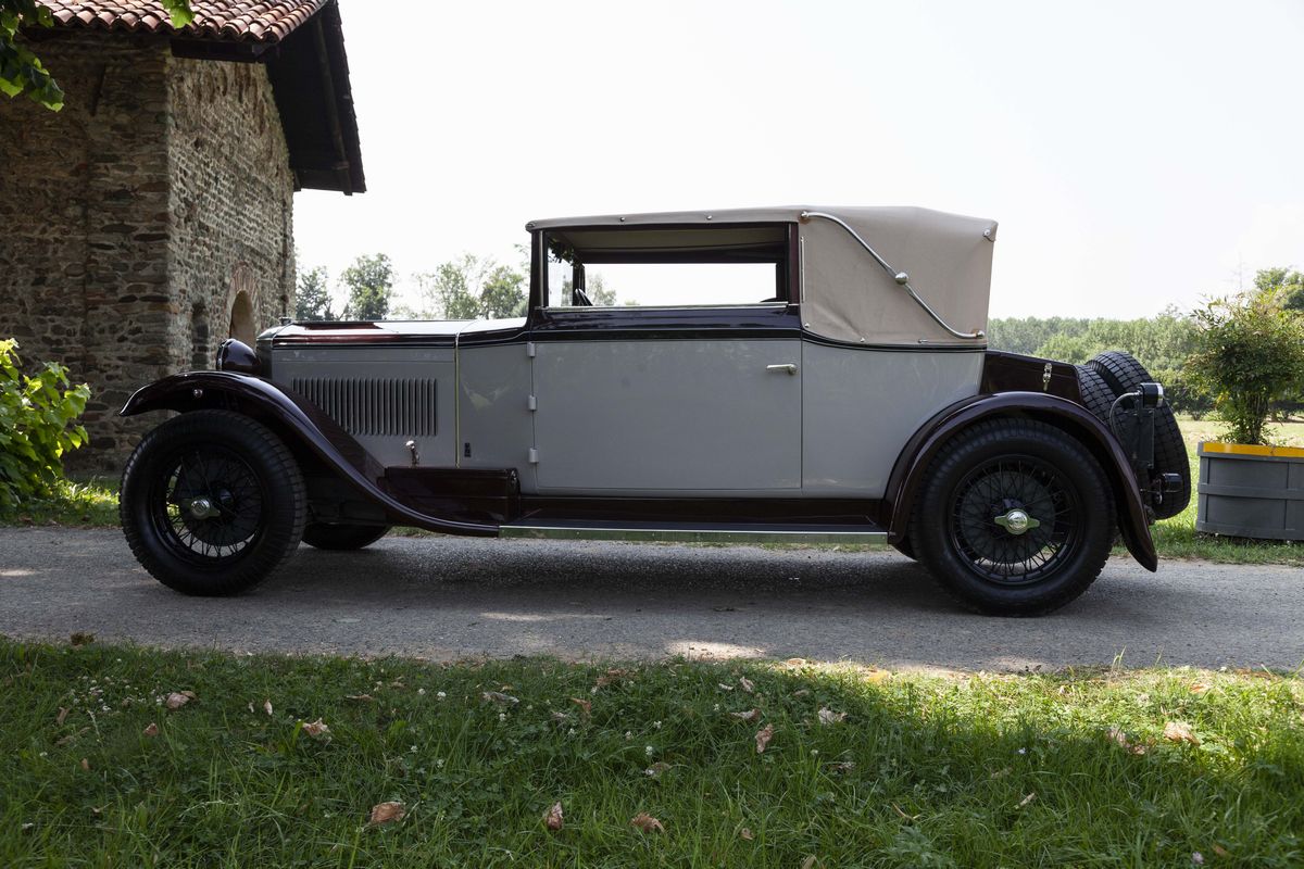 Alfa Romeo 6C 1750 Turismo Cabriolet (Pinin Farina)
