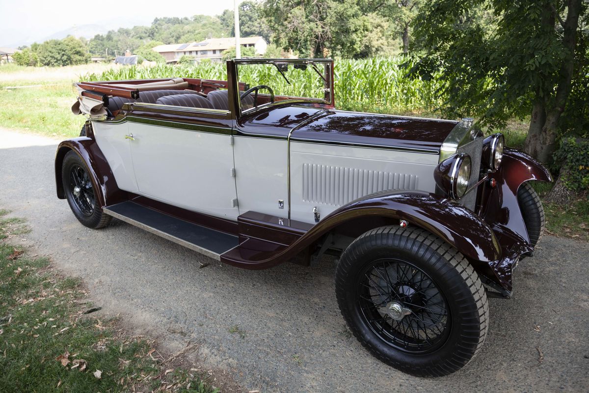 Alfa Romeo 6C 1750 Turismo Cabriolet (Pinin Farina)