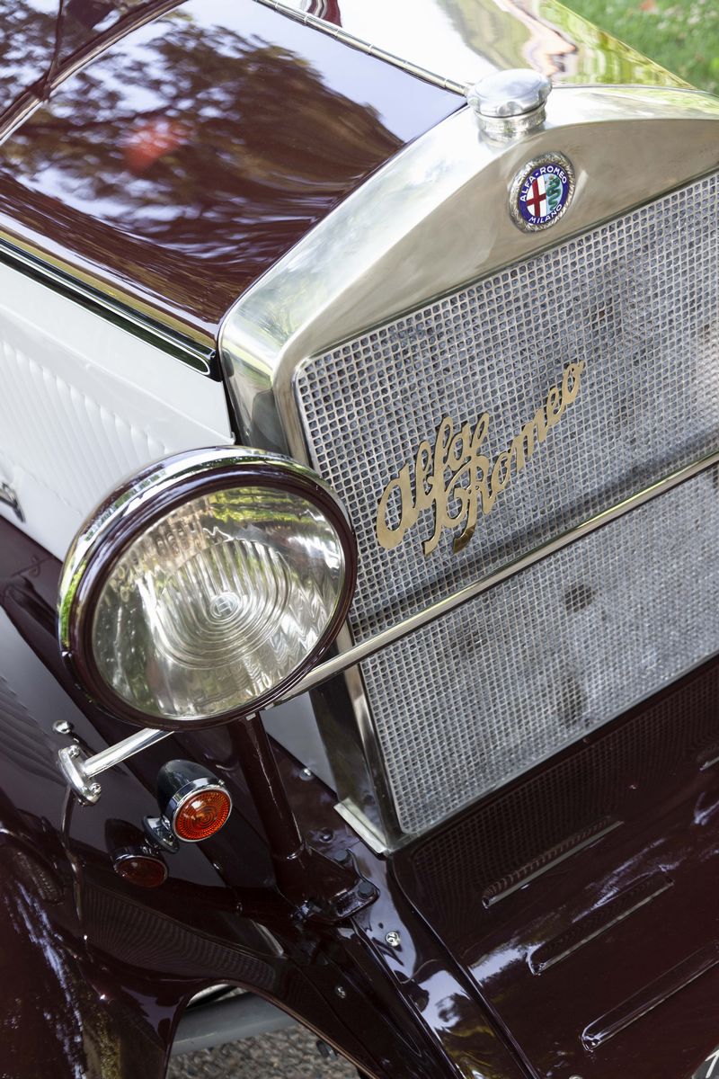 Alfa Romeo 6C 1750 Turismo Cabriolet (Pinin Farina)
