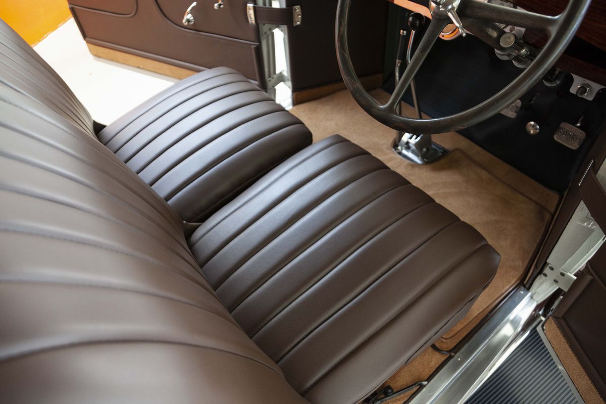 Alfa Romeo 6C 1750 Turismo Cabriolet (Pinin Farina)