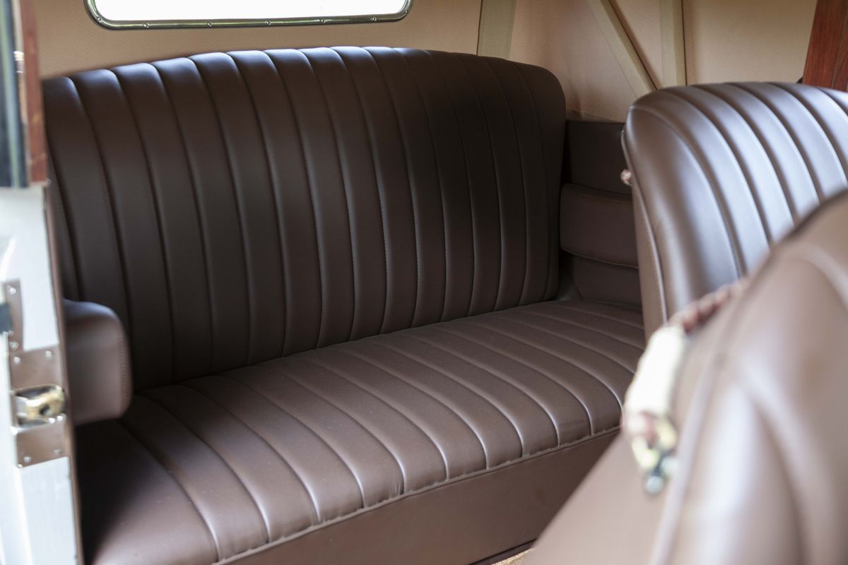 Alfa Romeo 6C 1750 Turismo Cabriolet (Pinin Farina)