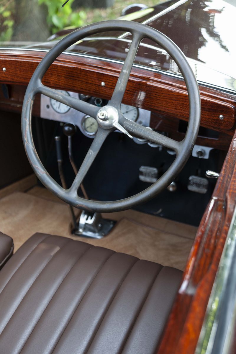 Alfa Romeo 6C 1750 Turismo Cabriolet (Pinin Farina)