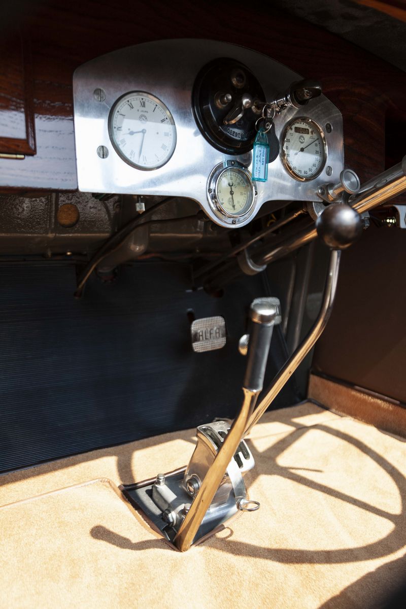 Alfa Romeo 6C 1750 Turismo Cabriolet (Pinin Farina)