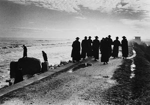 Seminaristi in gita ai Murazzi al Lido