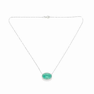 A 18k white gold and emerald necklace, with certificate