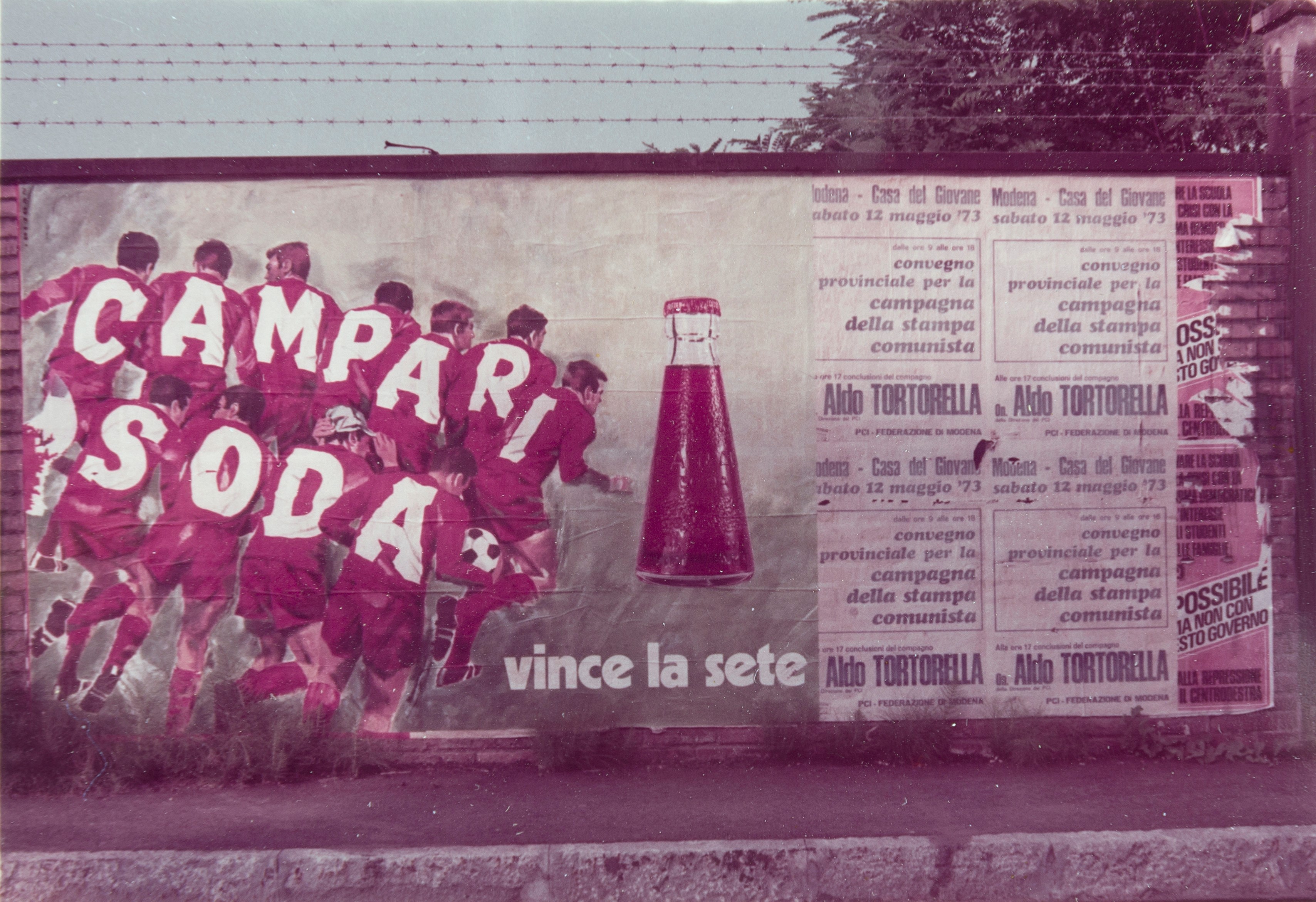 Luigi Ghirri - Modena, dalla serie 'KM 0,250', 33 stampe cromogeniche vintage