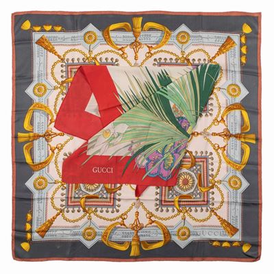 Lotto Composto da Due Foulard