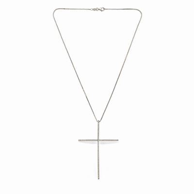 Pendente a croce in oro bianco 18k con diamanti
