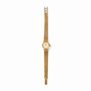 A 18k yellow gold wristwatch, Girard Perregaux