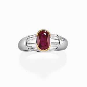 Anello in rubino e diamanti