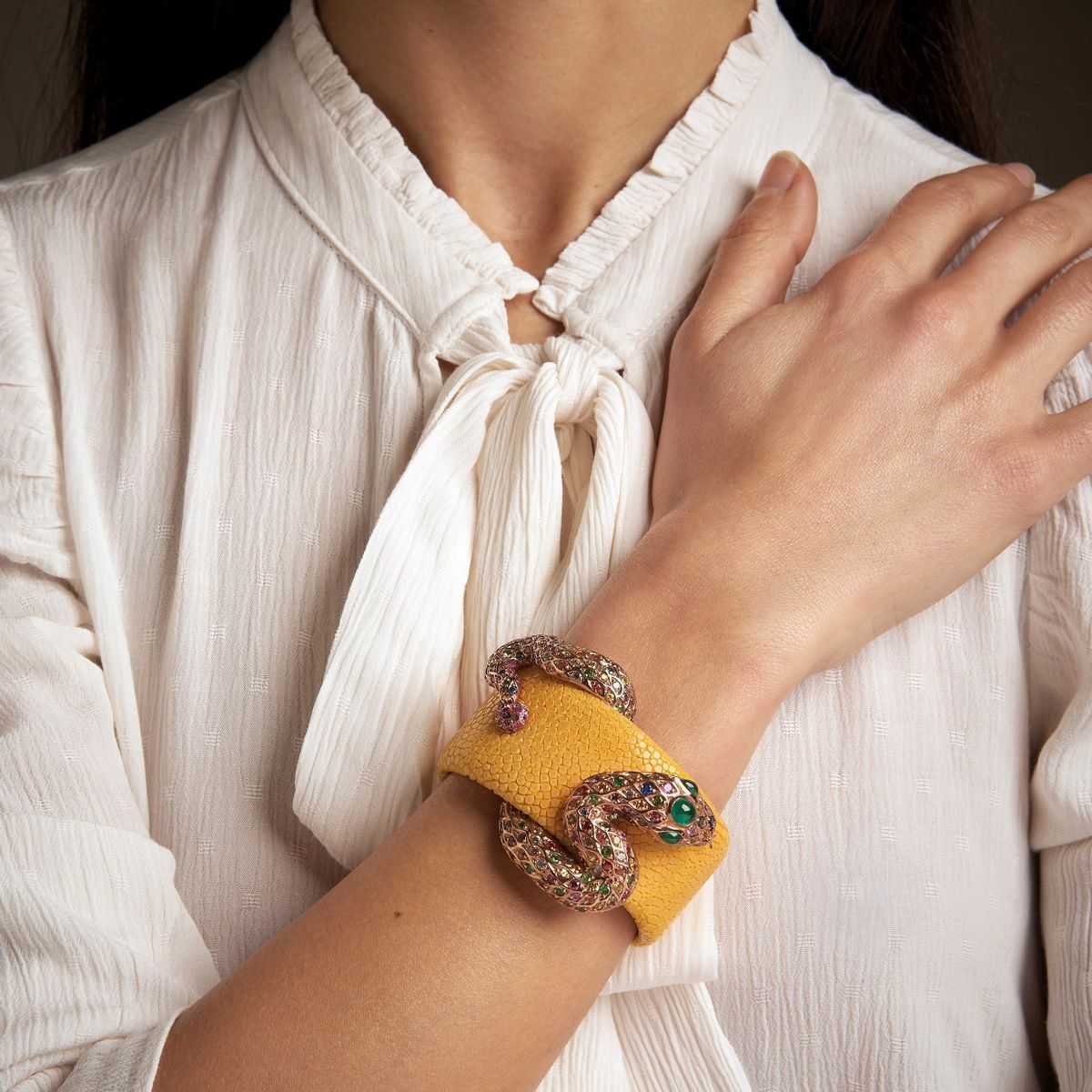 Bracciale serpente, oro rosso 18k con pietre preziose