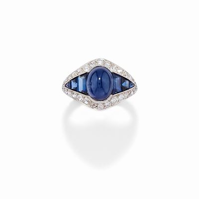 Anello in platino con zaffiri e diamanti