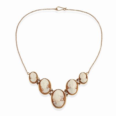Collana con Cammei