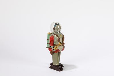 Space Commando, Giocattolo in latta funzionante a molla