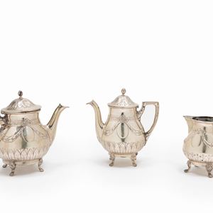 Tea and coffee silver service, 20th Century, defects