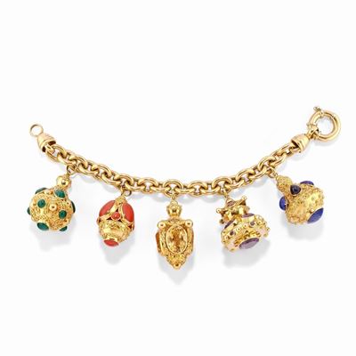Bracciale charms in oro giallo 18k con pendenti in pietre dure