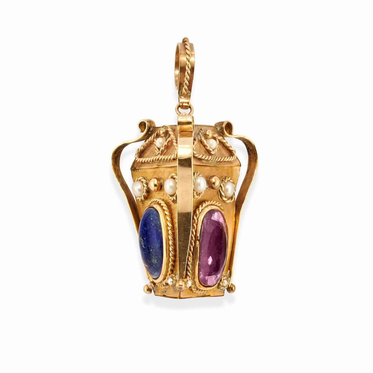 Due pendenti in oro giallo 18k con smalto policromo e pietre dure colorate