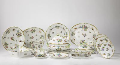 Servizio in Porcellana Herend, Modello 'queen Victoria', Secolo XX