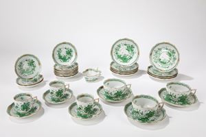 Servizio da te in porcellana Herend modello "Apponnyi" verde