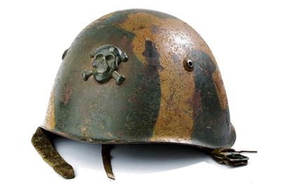 Elmo mimetico della Guardia Nazionale Repubblicana, modello 33 in ferro