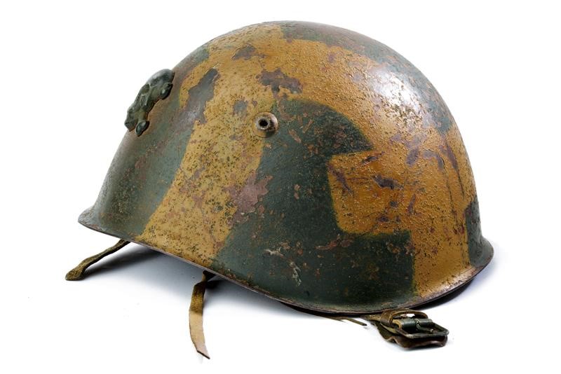 Elmo mimetico della Guardia Nazionale Repubblicana, modello 33 in ferro