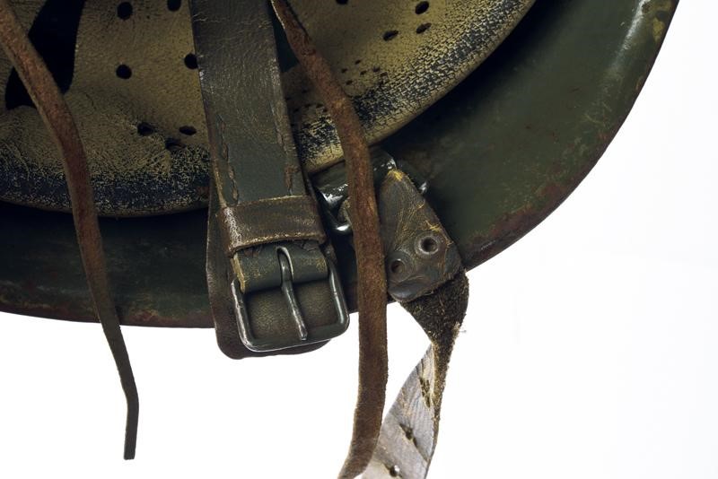 Elmo mimetico della Guardia Nazionale Repubblicana, modello 33 in ferro