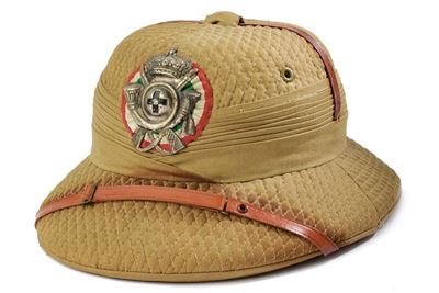 Casco coloniale da ufficiale dei Cacciatori d'Africa, Regno d'Italia