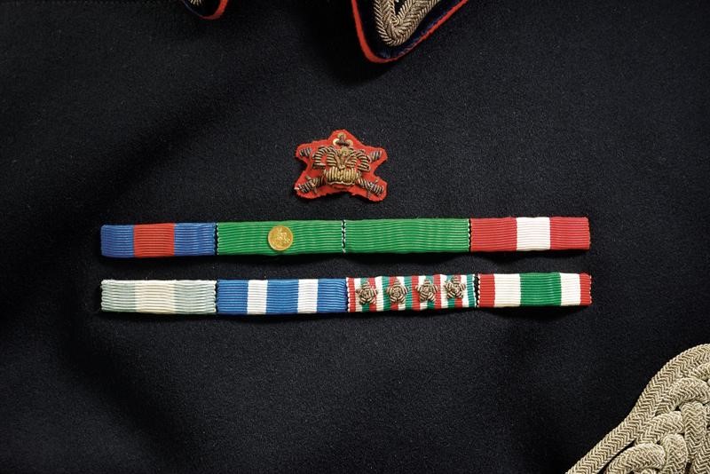 Regno d'Italia, Bella uniforme con feluca da tenente Generale in comando di un Corpo d'Armata