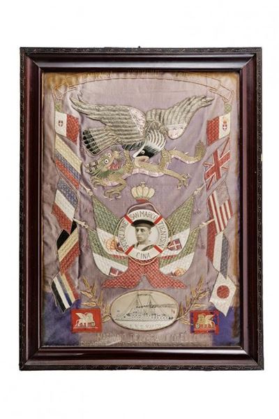 Pannello commemorativo della Campagna in Estremo Oriente, ricamo su tessuto