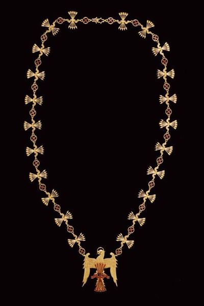 Ordine Imperiale del Giogo e delle Frecce, collare in oro con pendente, Spagna (1937 - 1976)